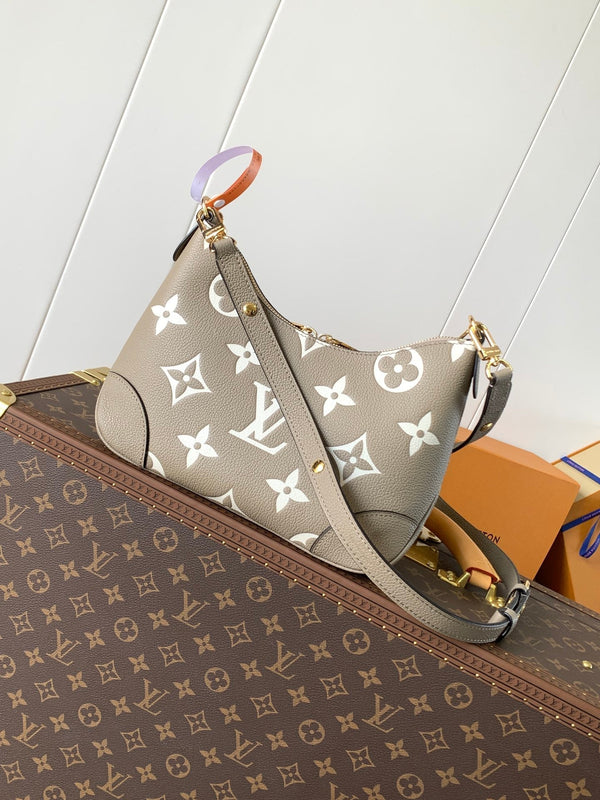LV Boulogne PM 29cm Grigio Crema Pelle di vacchetta goffrata GHW