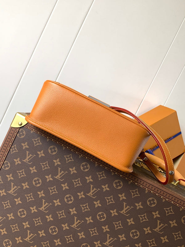 Borsa LV Buci 24,5 cm in pelle Epi marrone 241086