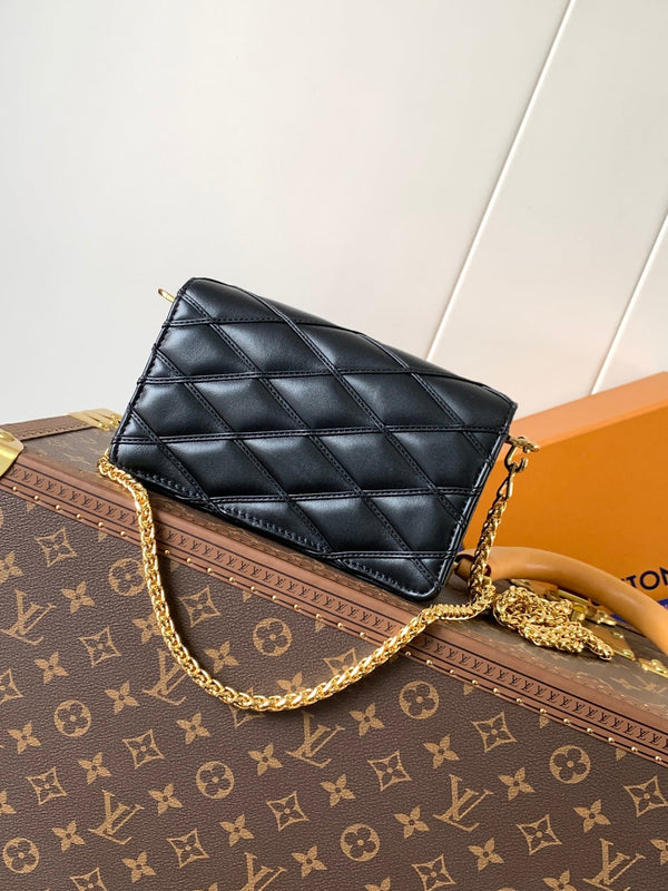 LV WOC Go-14 20 cm Pelle di pecora nera GHW