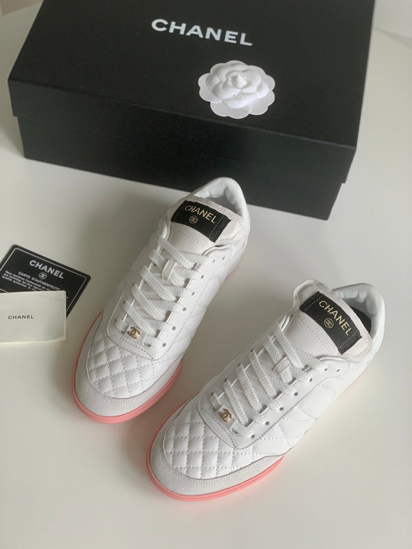 Sneaker CC in pelle di agnello bianca trapuntata 143550