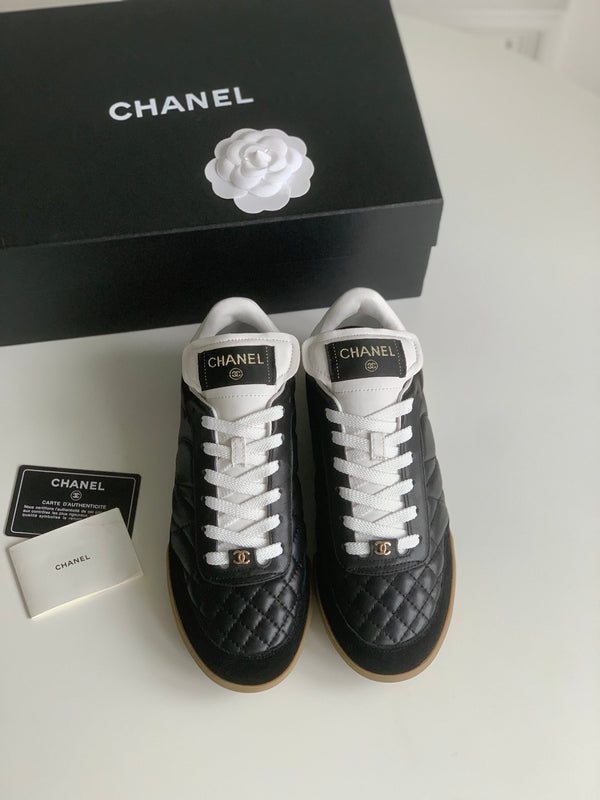 Sneaker CC in pelle di agnello nera trapuntata 143552