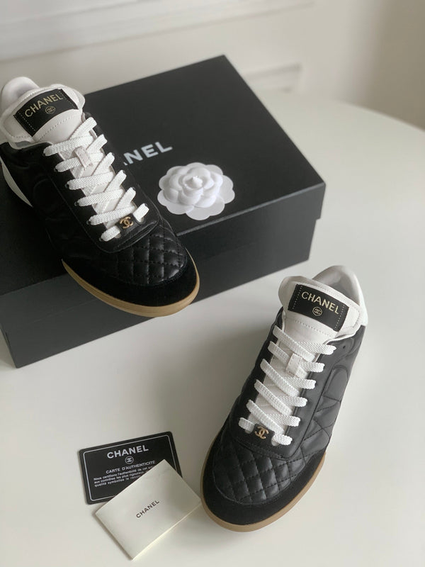 Sneaker CC in pelle di agnello nera trapuntata 143552