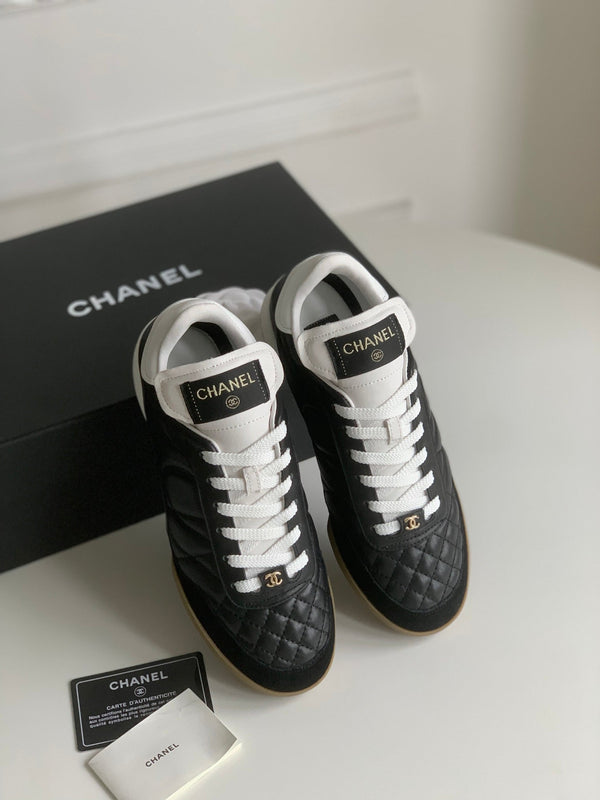 Sneaker CC in pelle di agnello nera trapuntata 143552