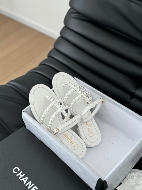 CC 26s Mule Slippers With Pearl Chain White Lambskin