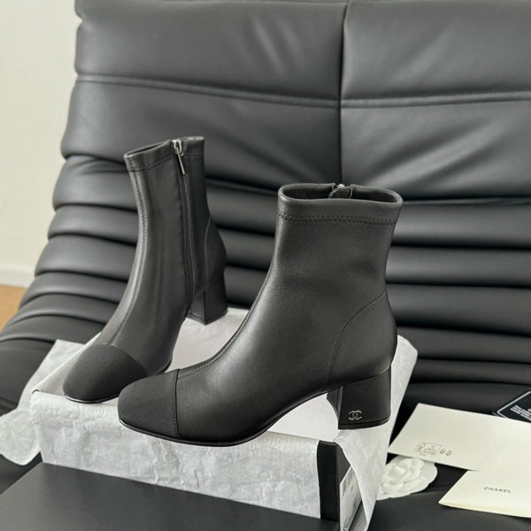 CC Ankle Boot Black Calfskin Grosgrain