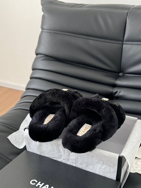 CC DAD SANDAL MULE IN PILE NERO CON FERRAMENTA ORO