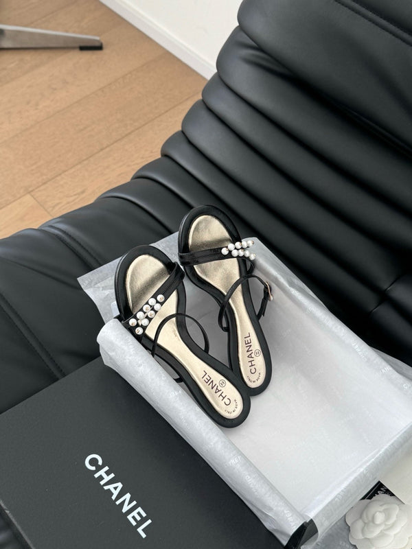 PEARL SANDAL IN BLACK AND GOLD LAMBSKIN 35 MM