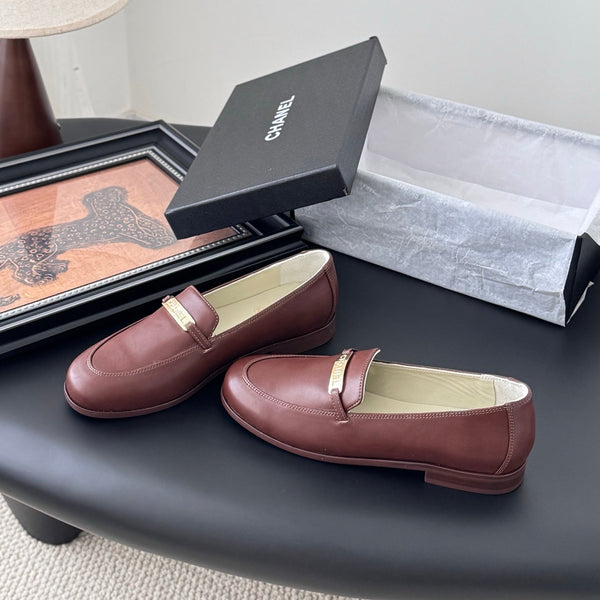 CC 25K Vintage Finition Main Loafers Reddish Brown Calfskin 458642