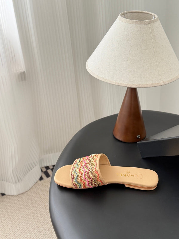 Mules CC 26SS Beige Cuir d'Agneau Tressé Multicolore 670821