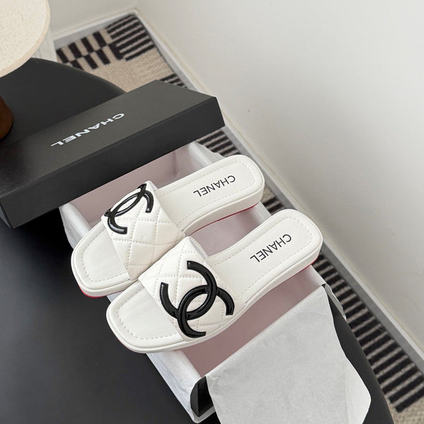 CC 26K Chaussons Cambon Cuir d'agneau blanc 670824