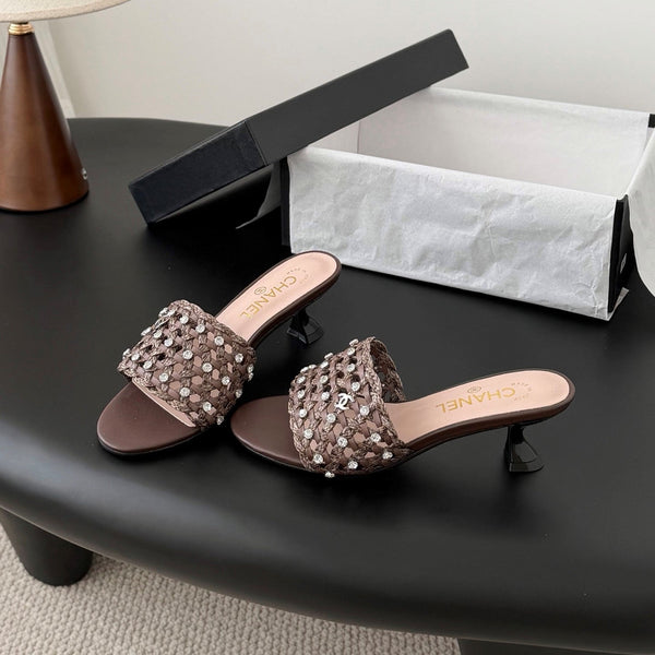 CC 26SS Sandals Chocolate Woven Lambskin 670630