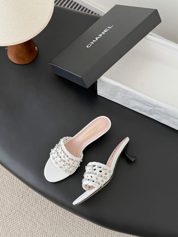 Sandales CC 26SS cuir d'agneau tressé blanc 670633