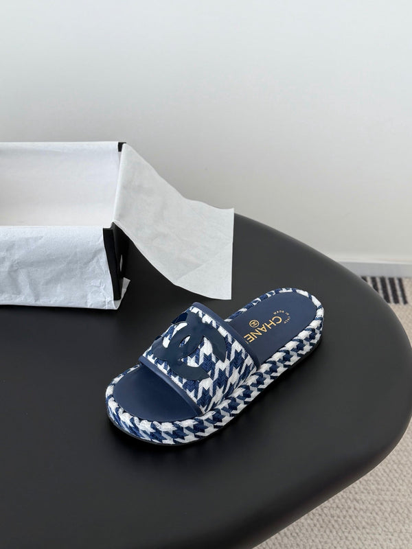 CC 26ss Chaussons Blanc Bleu Marine Peau de mouton Tressé 670368
