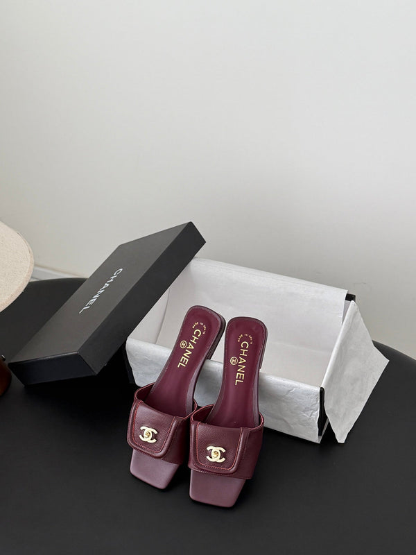 CC 26C Slippers Flat Dark Burgundy Sheepskin 717795