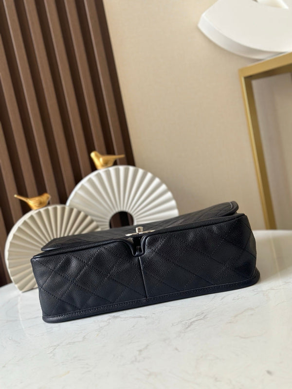 CC Double-Pocket Messenger Bag Black Lambskin Quilted