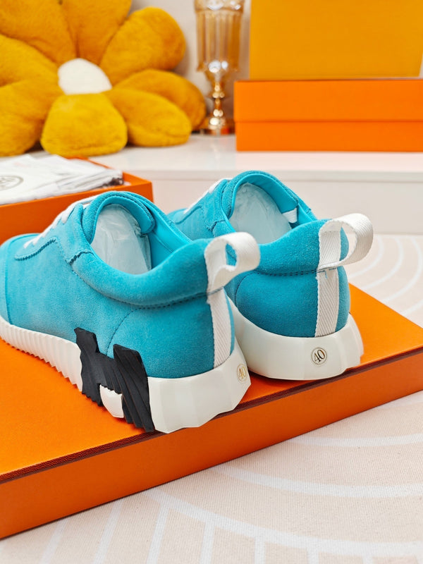 SNEAKERS BOUNCING IN PELLE DI VITELLO AZZURRO CIELO