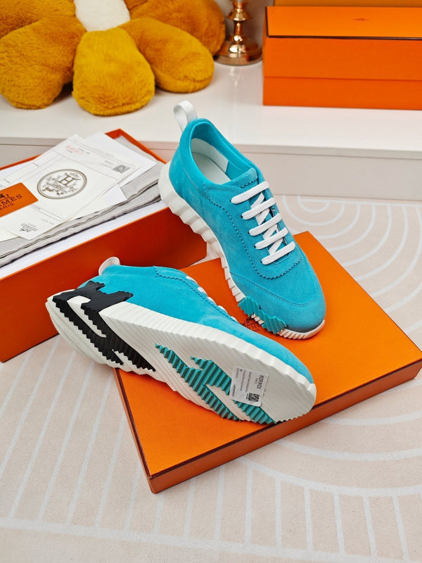 SNEAKERS BOUNCING IN PELLE DI VITELLO AZZURRO CIELO