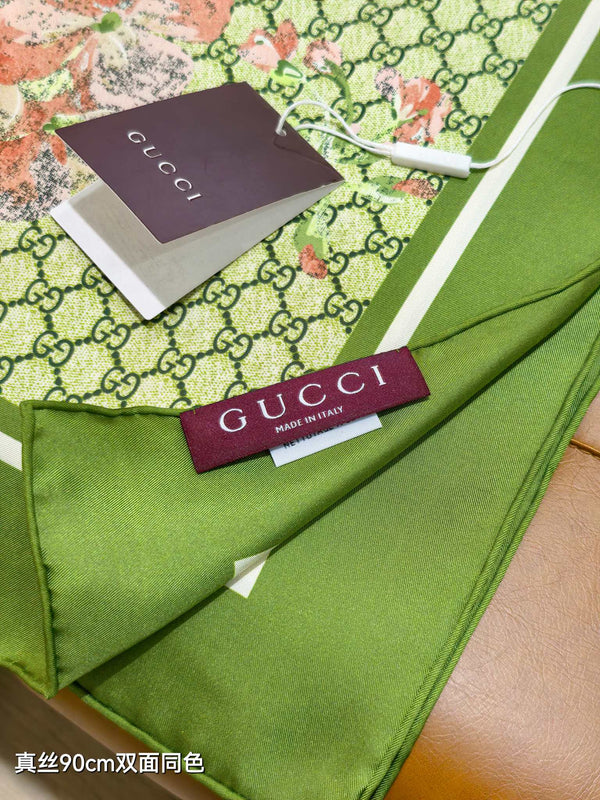 GG Double-Sided Floral 90x90cm Green Colorful Twill Silk 194447
