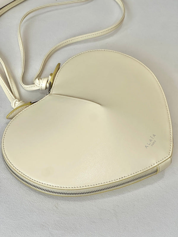 LE COEUR BAG 21 IN CREAM CALFSKIN
