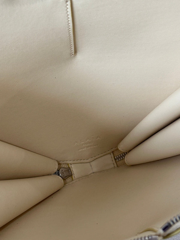 LE COEUR BAG 21 IN CREAM CALFSKIN