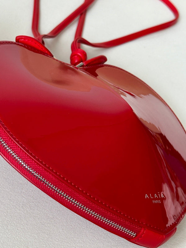 LE COEUR BAG 21 IN SCARLET RED PATENT CALFSKIN