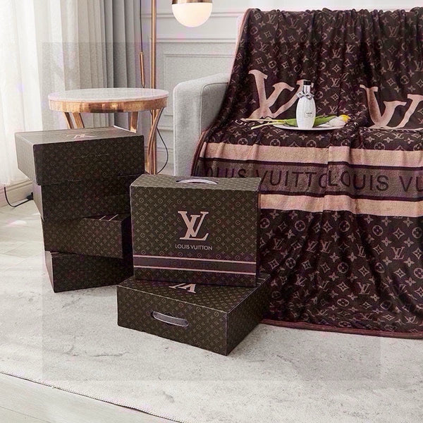 BLANKET IN CHOCOLATE BROWN MONOGRAM LAMB FUR 423068
