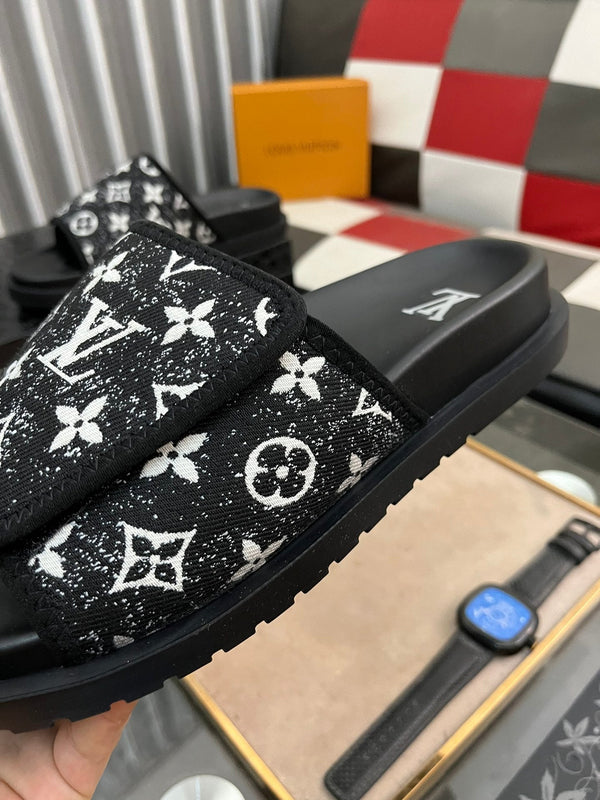 MULE MIAMI IN JACQUARD CON MONOGRAMMA BIANCO E NERO
