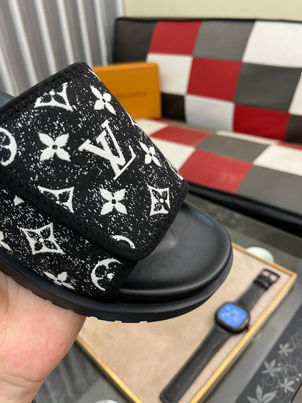 MULE MIAMI IN JACQUARD CON MONOGRAMMA BIANCO E NERO