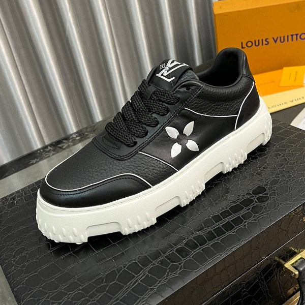 LV SNEAKER BLACK MONOGRAM CALFSKIN
