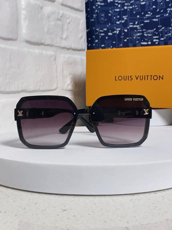 SQUARE SUNGLASSES 573320 IN BROWN ACETATE BLACK SMOKE LENS