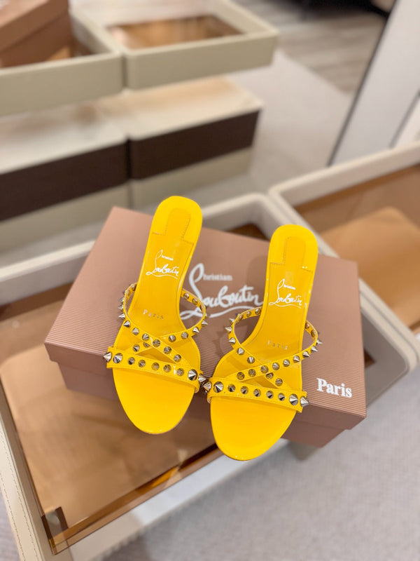 CL Tatooshka Spikes Mule 8.5cm Yellow Nappa Leather 776040
