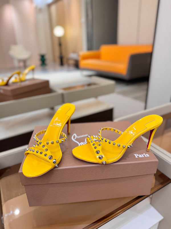 CL Tatooshka Spikes Mule 8.5cm Yellow Nappa Leather 776040