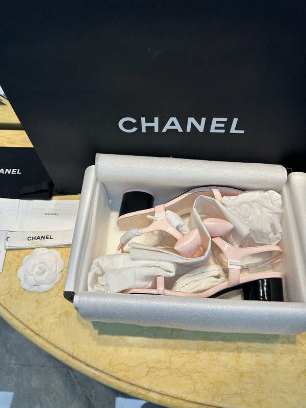 CC 26s Bow Block Heel Sandals Pink Leather 964839