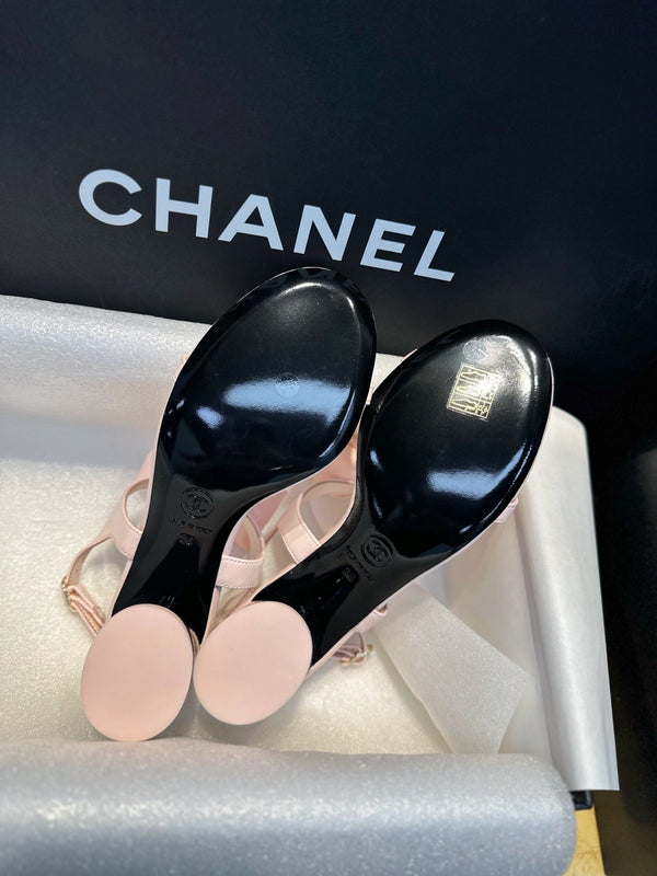 CC 26s Bow Block Heel Sandals Pink Leather 964839