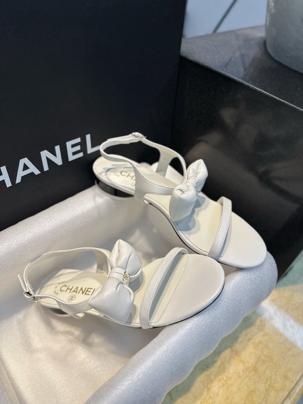 CC 26s Bow Block Flat Sandals White Leather 964833