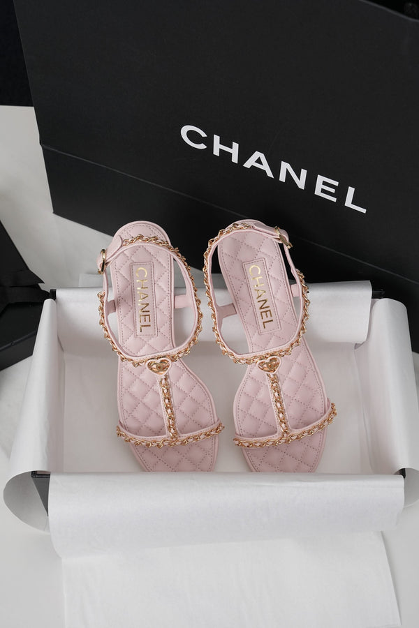 CC 26s Heart CC T-Strap Sandals Light Pink Quilted Leather 964933