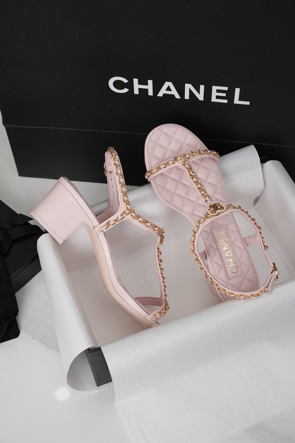 CC 26s Heart CC T-Strap Sandals Light Pink Quilted Leather 964933