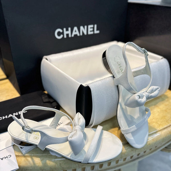 CC 26s Bow Block Flat Sandals White Leather 964833