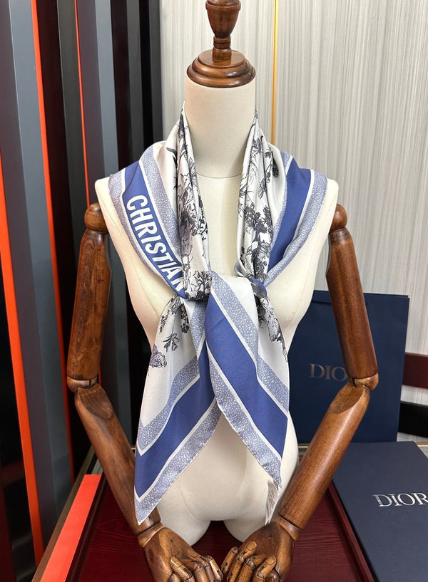 CD 26s Scarf 90cm Silk 304189