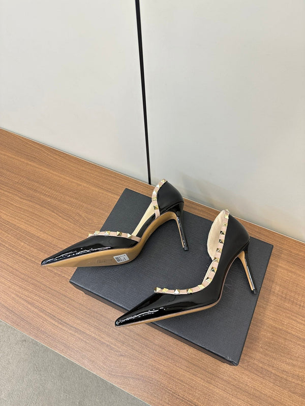 Valentino Black Rockstud D'Orsay Pumps 95mm Vacchetta 989892