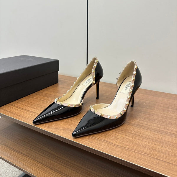 Valentino Black Rockstud D'Orsay Pumps 95mm Vacchetta 989892