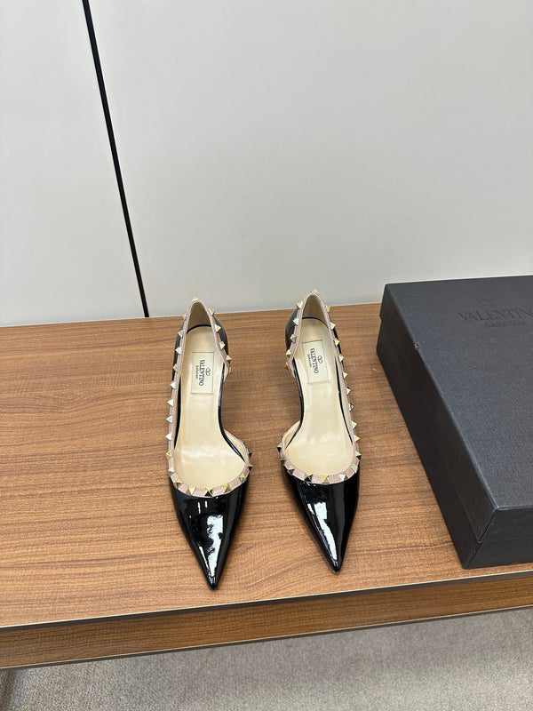 Valentino Black Rockstud D'Orsay Pumps 95mm Vacchetta 989892