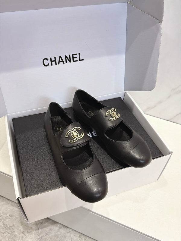 CC 26s Round Toe Mary Jane Shoes Black Lambskin 937758