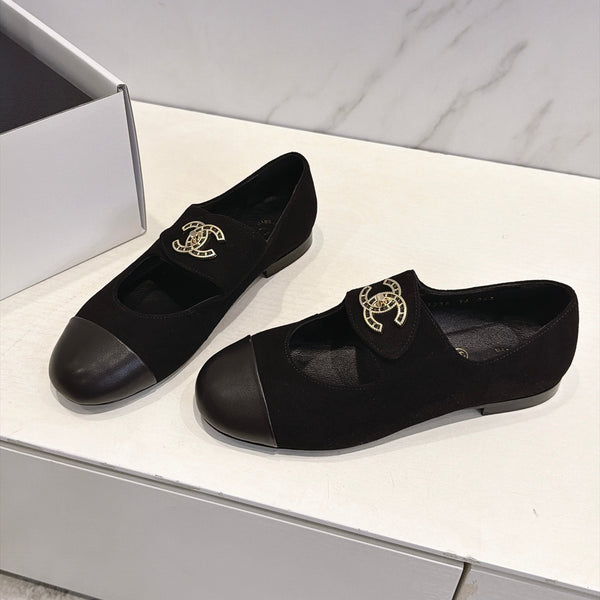 CC 26s Round Toe Mary Jane Shoes Black Suede 937759