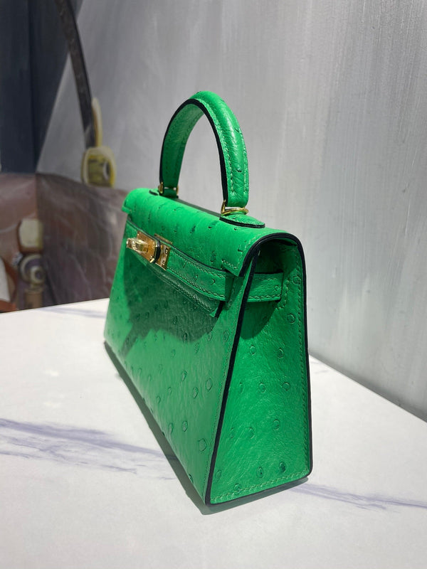 Hermes Kelly 19 Sellier Green Ostrich Leather Bag GHW (need 25 day to produce) 270333