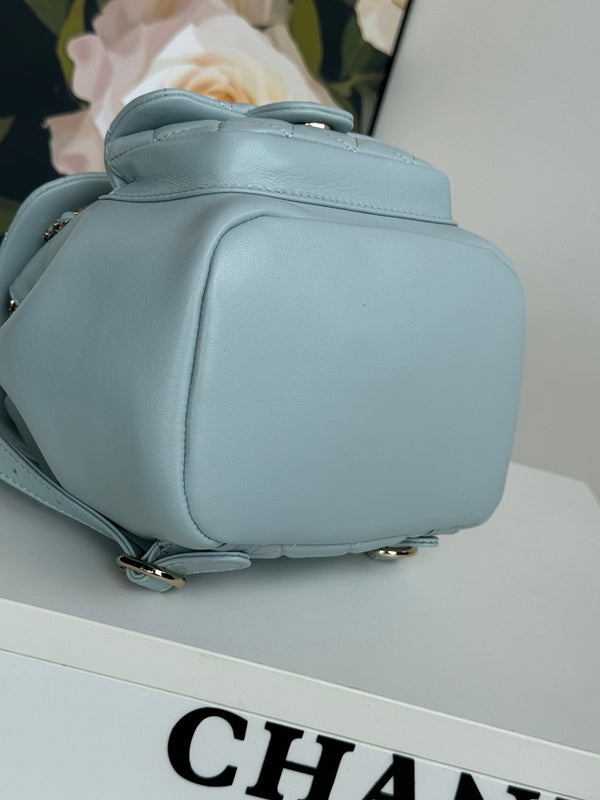 zaino duma 18cm pelle di agnello blu turchese hardware oro chiaro