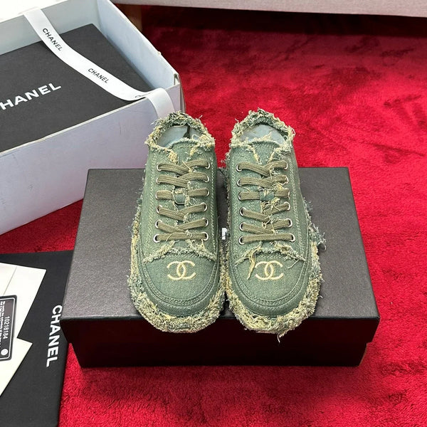 CC 26S Sneaker Flowing Embroidery Denim Canvas 147788