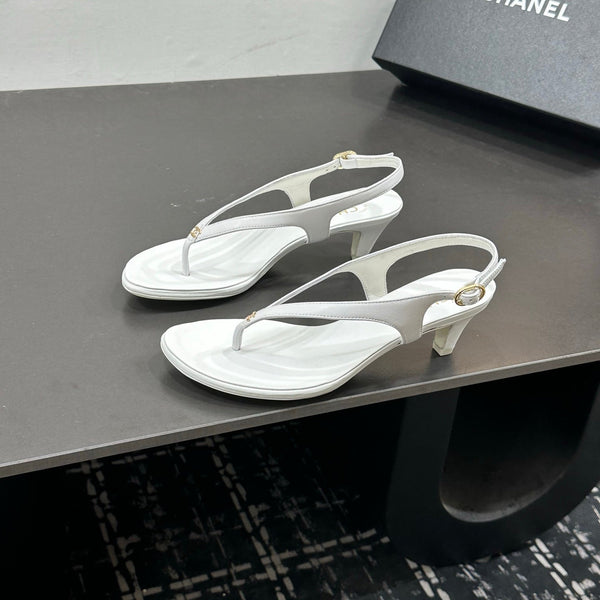 CC 26s Thong Sandals High Heel White Sheepskin 832545