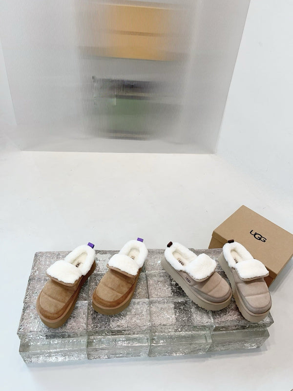 UGG Platform Ankle Puffer Brown Suede 522274