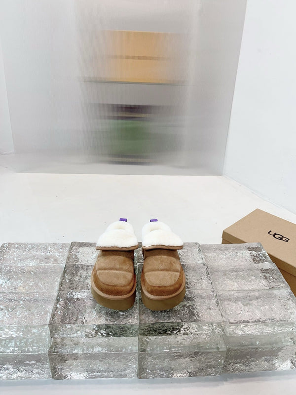 UGG Platform Ankle Puffer Brown Suede 522274